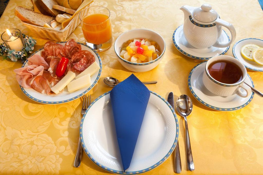 Hotel Garni Laura Arabba Bagian luar foto