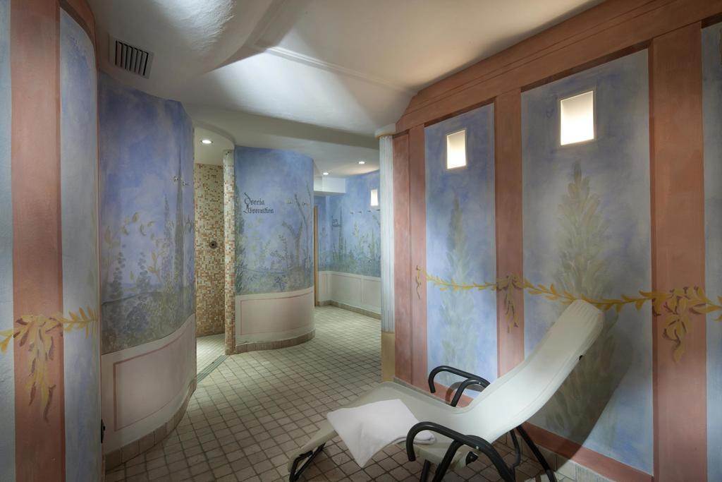 Hotel Garni Laura Arabba Bagian luar foto