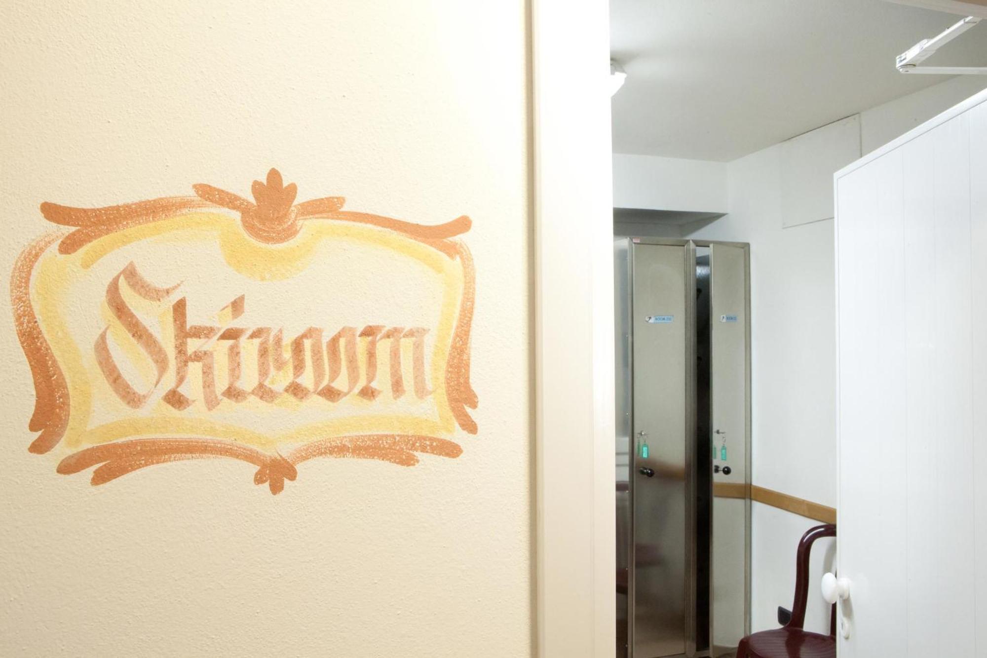 Hotel Garni Laura Arabba Bagian luar foto